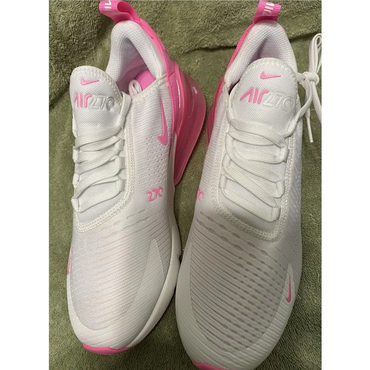 Nike Size 8 W Air Max 270