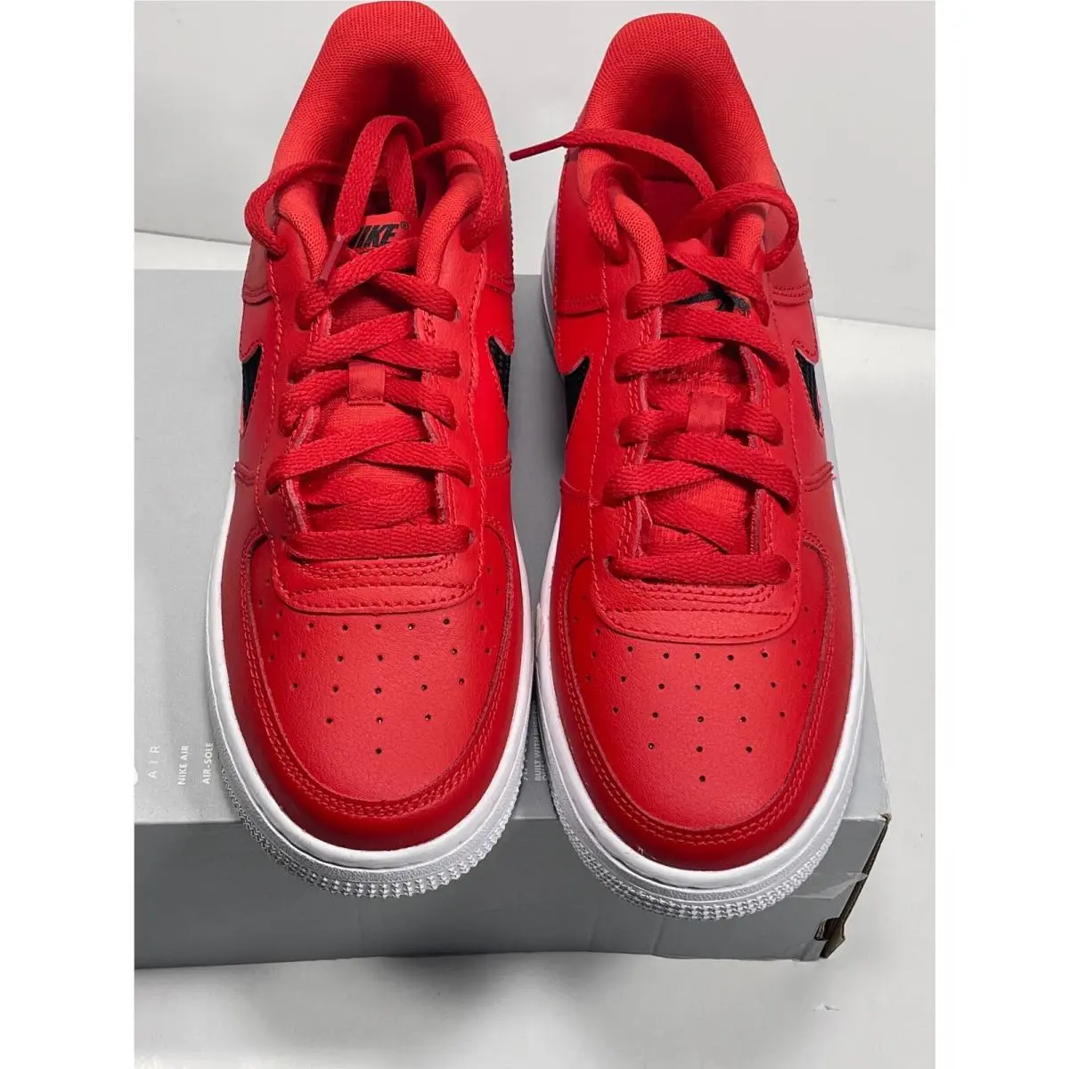 Nike shoes - Nike Air Force 1 `07 - UNIVERSITY RED (UPC: 194499673620) 2