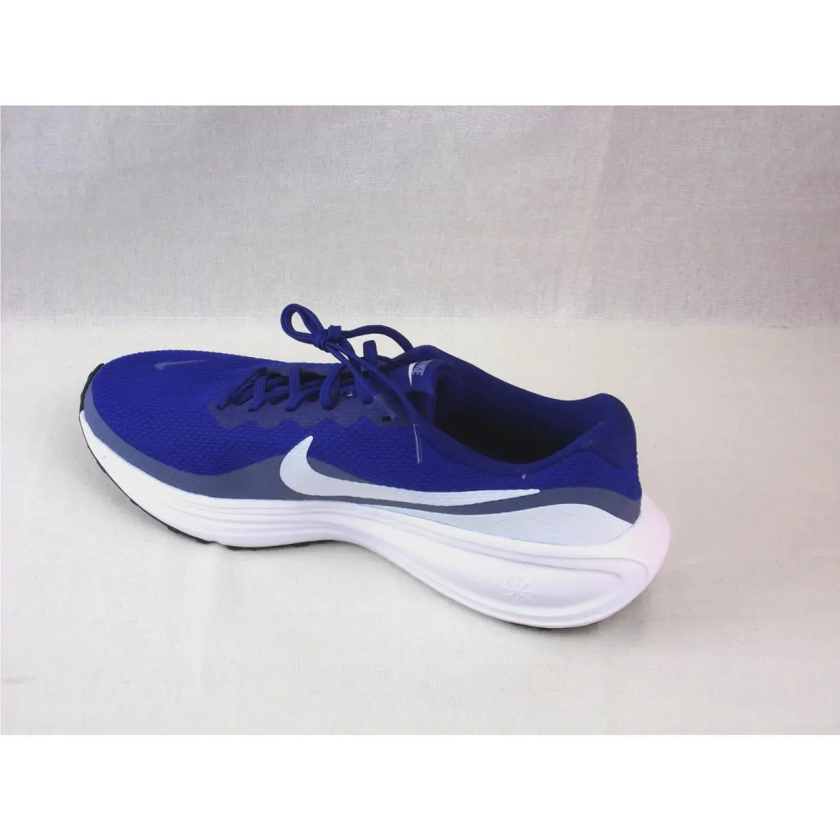 Nike shoes - Nike Revolution 8 - Revolution - HJ9198-401 - Blue (UPC: 197862901566) 2