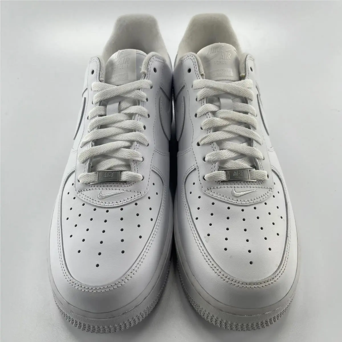 Nike shoes - Nike Air Force 1 Low Supreme White - White 2