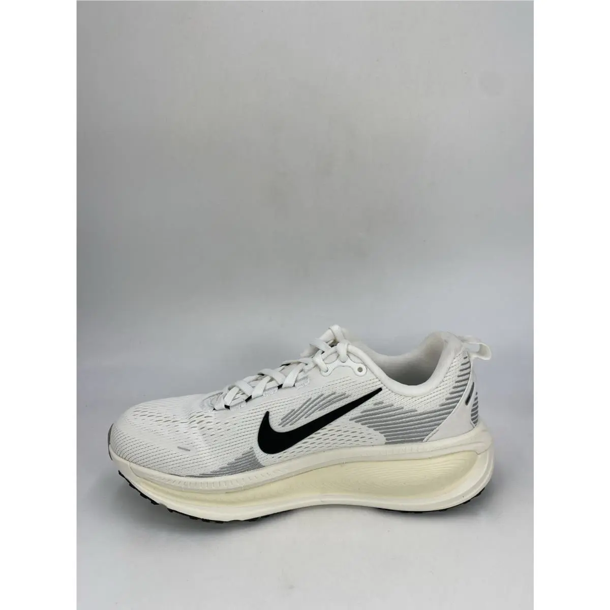 Nike shoes - Nike Vomero 18 - Vomero - HM6804 101 - Summit White/Black (UPC: 197860765771) 1