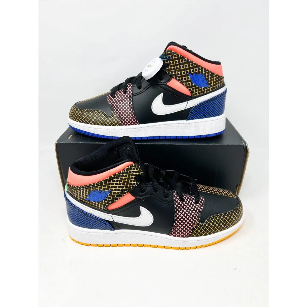 Nike Air Jordan 1 GS Mid Mmd Multi-color Grid DC4092-001 Size 6Y = Women’s 7.5
