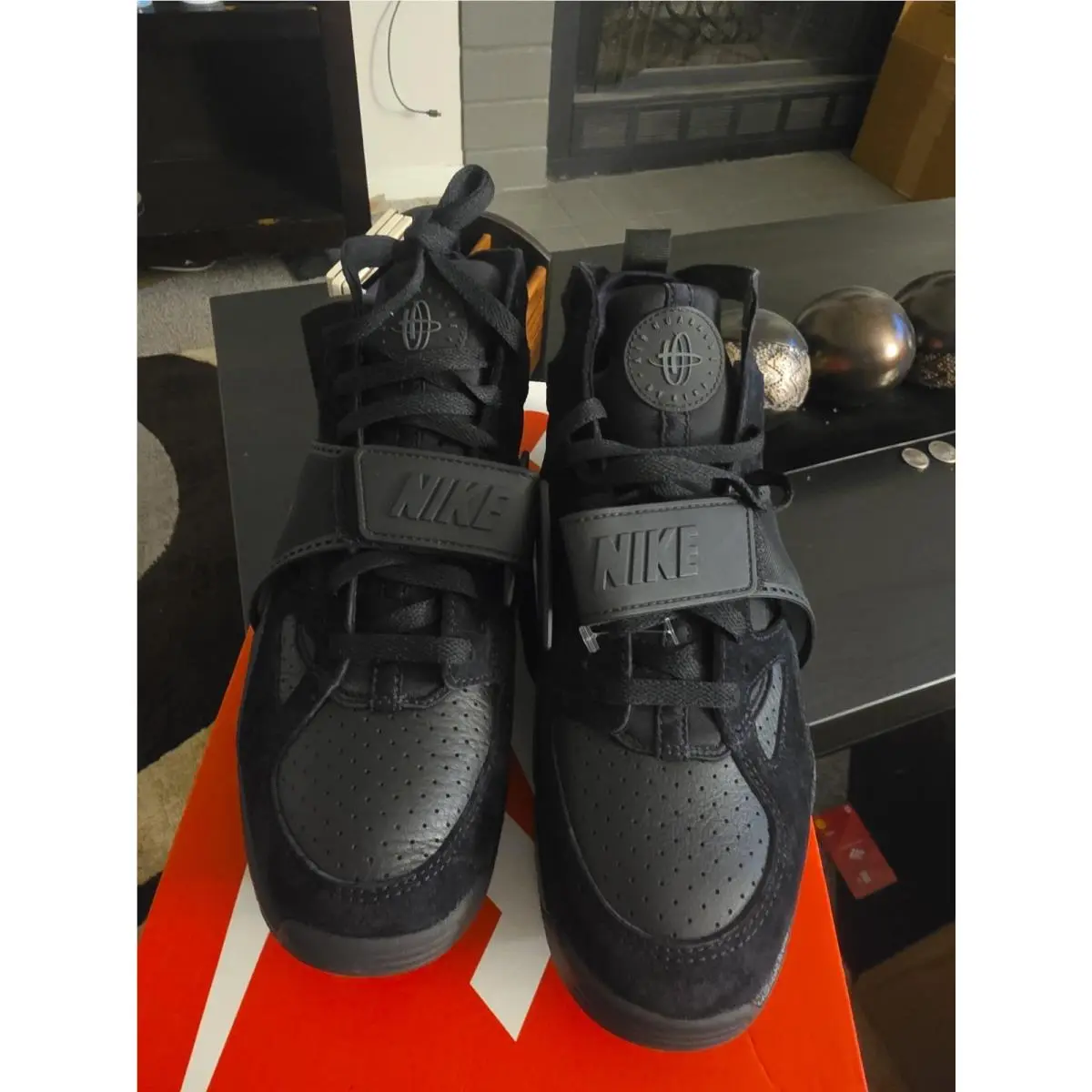 Nike shoes - Nike Air Trainer Huarache - Air Trainer Huarache - IB0497-002 - Black 0