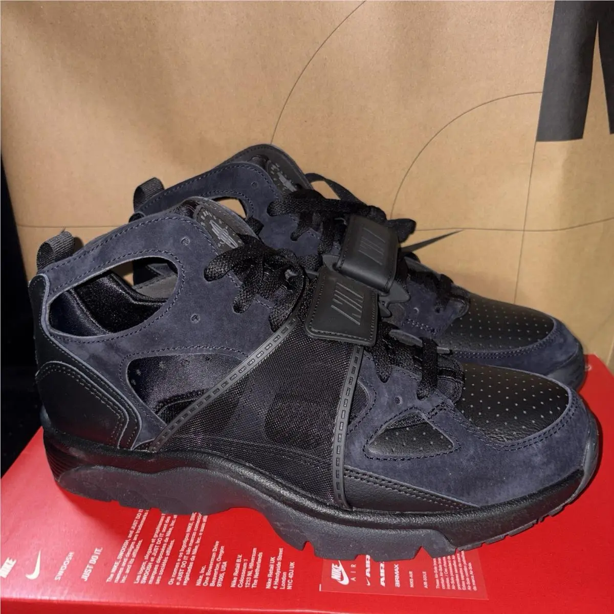 Air Trainer Huarache Triple Black Retro Nby IB0497-002 Men`s Size 10 by Nike