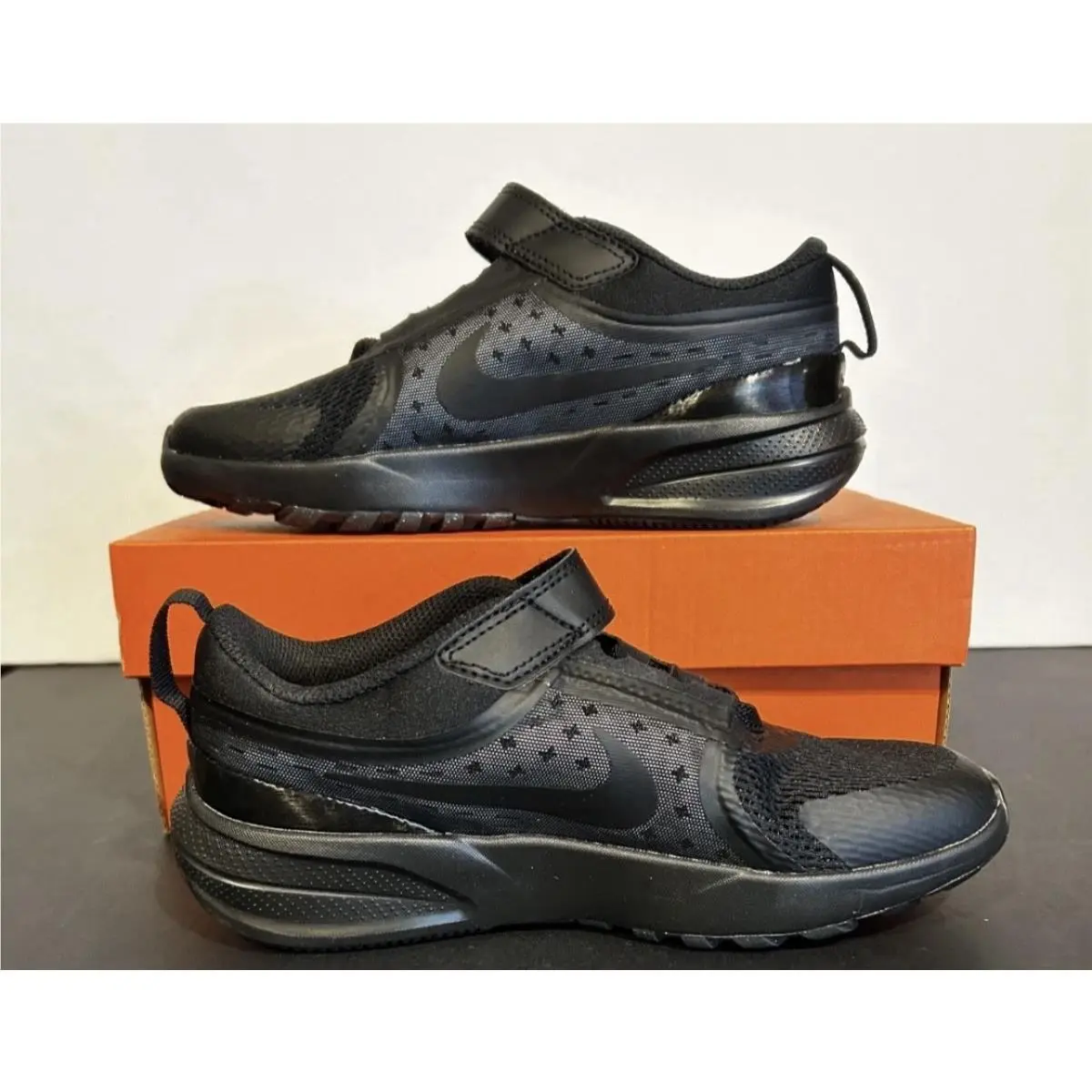 Nike shoes - Nike Star Runner - Star Runner - DA2777500 DA2777-500 - Black (UPC: 0198484278791) 0