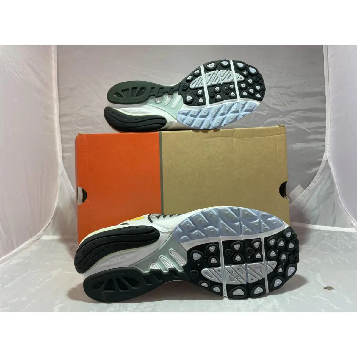 Nike shoes - Nike Air Structure Triax - Air Structure Triax - White 1