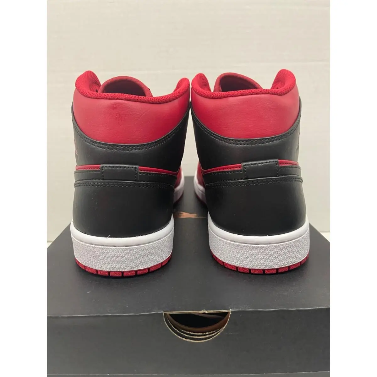 Nike shoes - Nike Air Jordan 1 - Air - Red 2