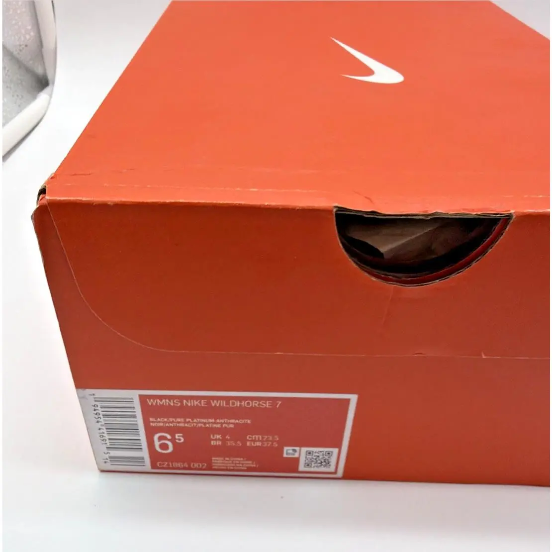 Nike Women`s Stroke Running Shoe Wild Horse 7 Sz 6.5 CZ1864 002