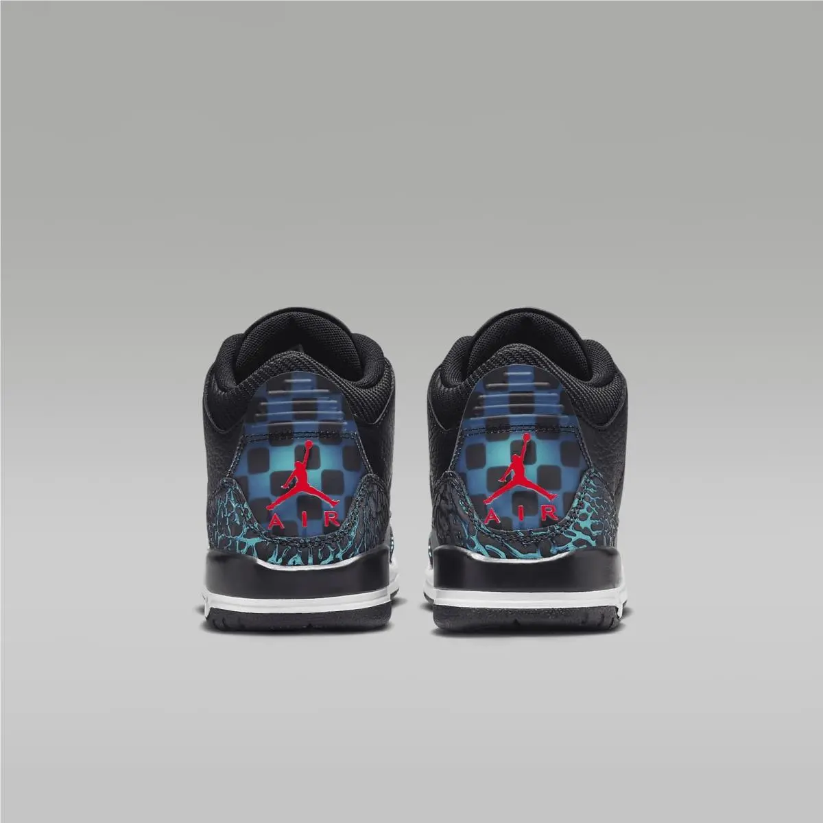 Nike shoes - Black/Hyper Jade/White/Siren Red (UPC: 197597027982) 4