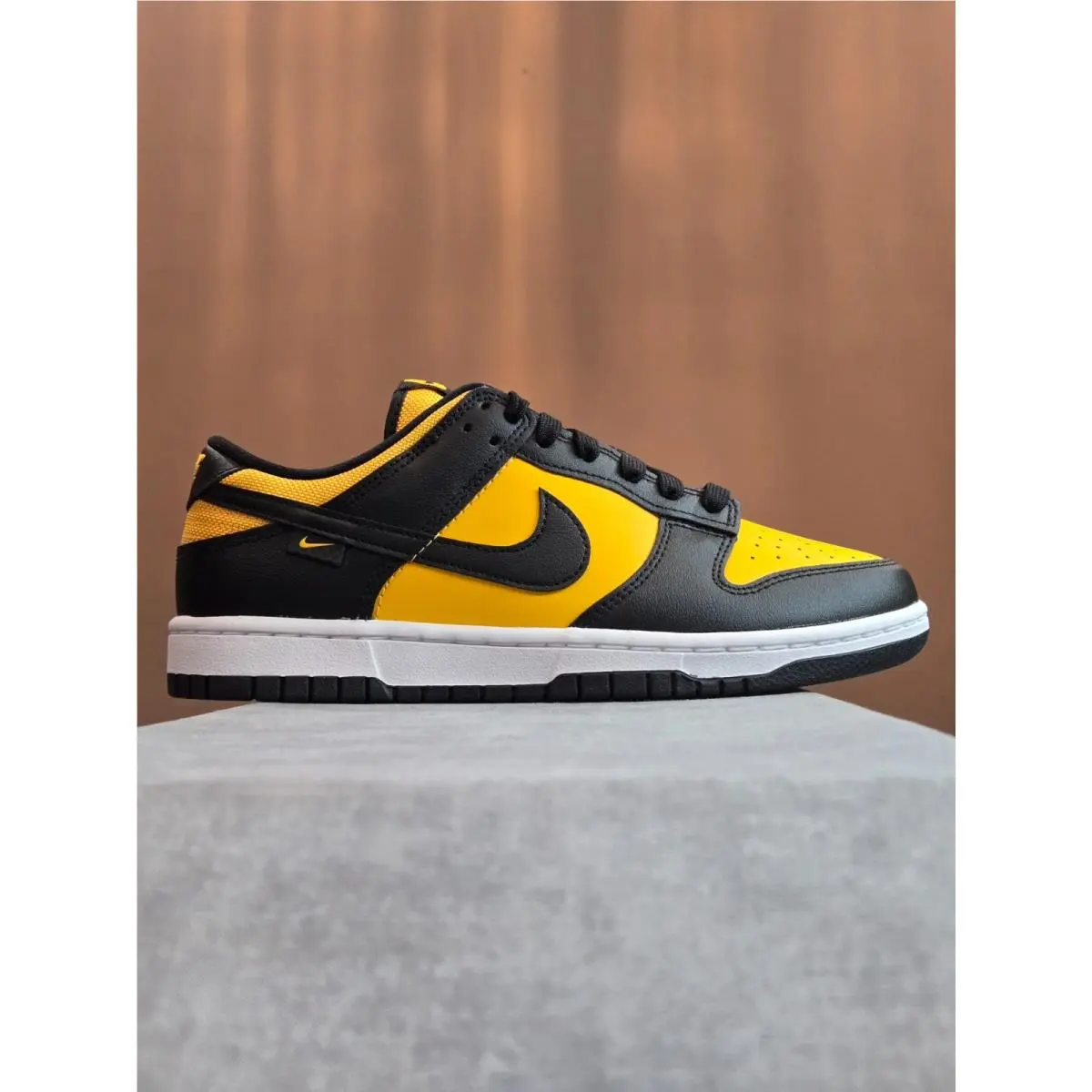 Nike Dunk Low Reverse Goldenrod University Gold Black FZ4618-001 8M / 9.5W