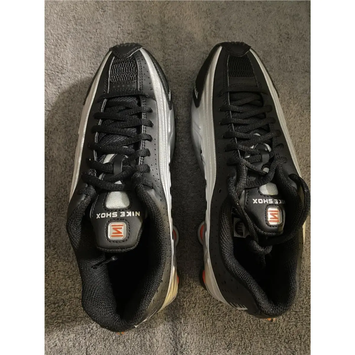 Nike shoes - Nike Shox R4 - Shox - Silver 4