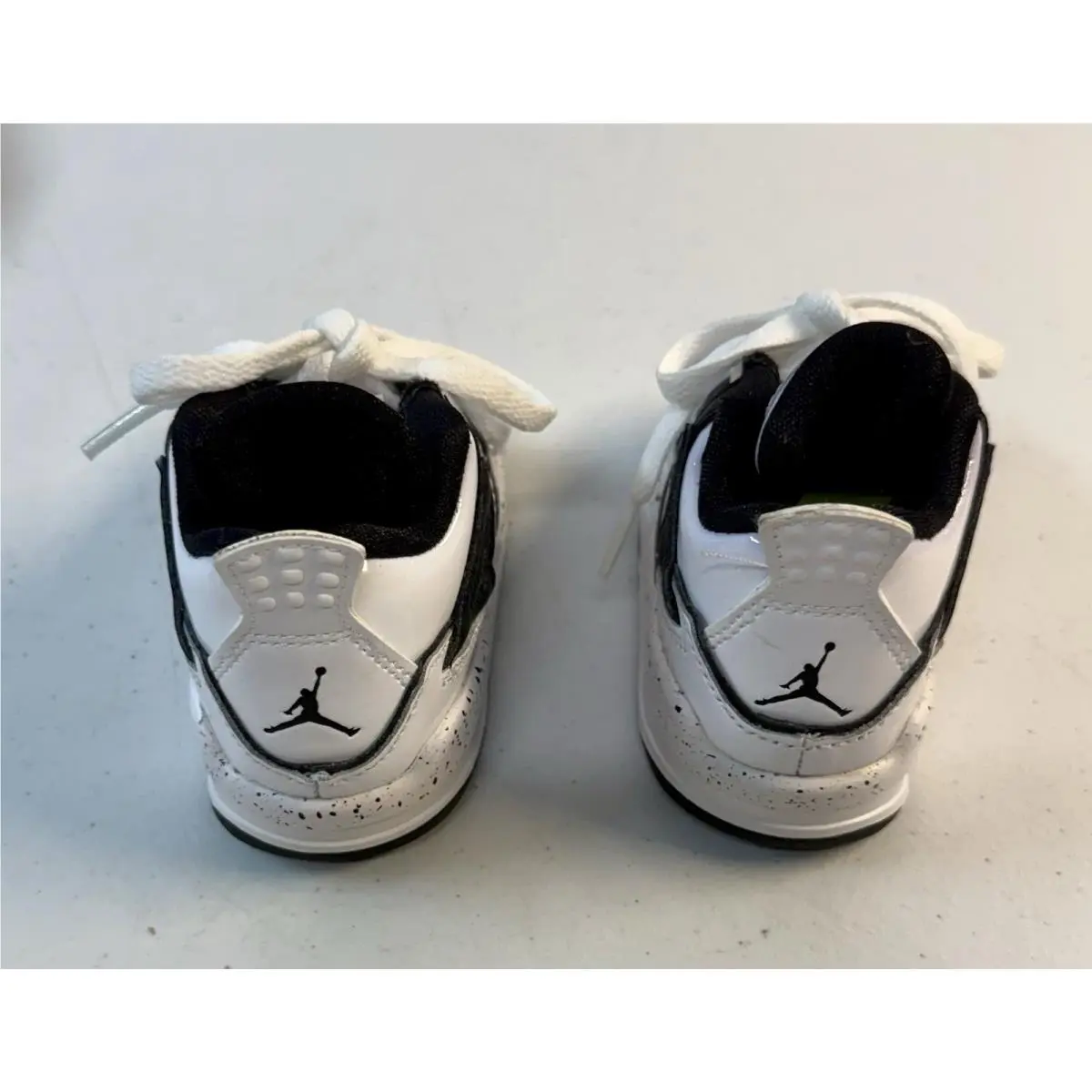 Nike shoes - Air Jordan 4 - Air - Multicolor 3