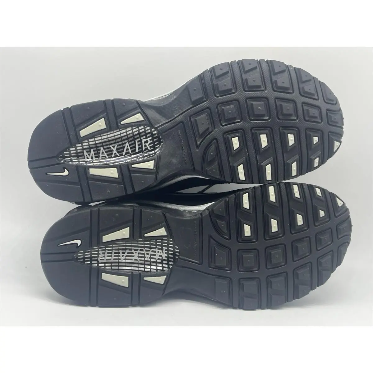 Nike shoes - Nike Air Max Torch - Air Max Torch - 319116-011 - Black, Manufacturer: Black /White /Metallic Silver (UPC: 091203012372) 4