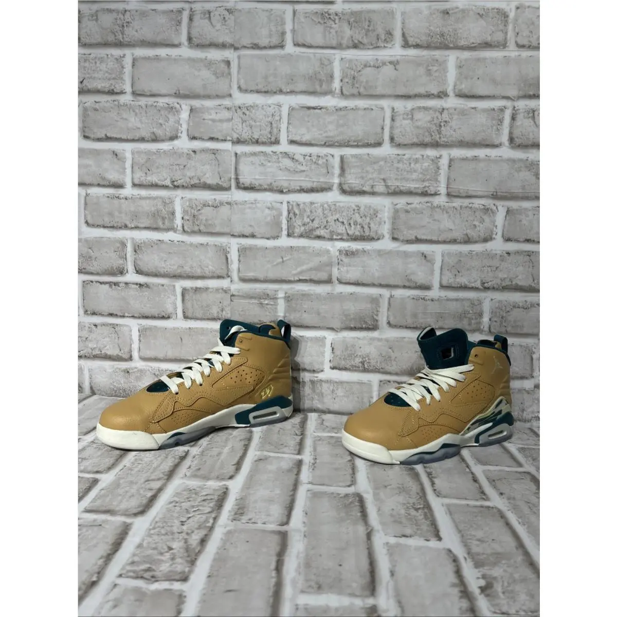 Nike shoes - Jordan Jumpman - Jumpman - Brown 5