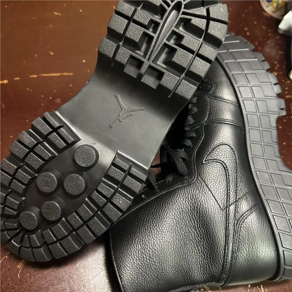 Nike shoes - NA - Black 1