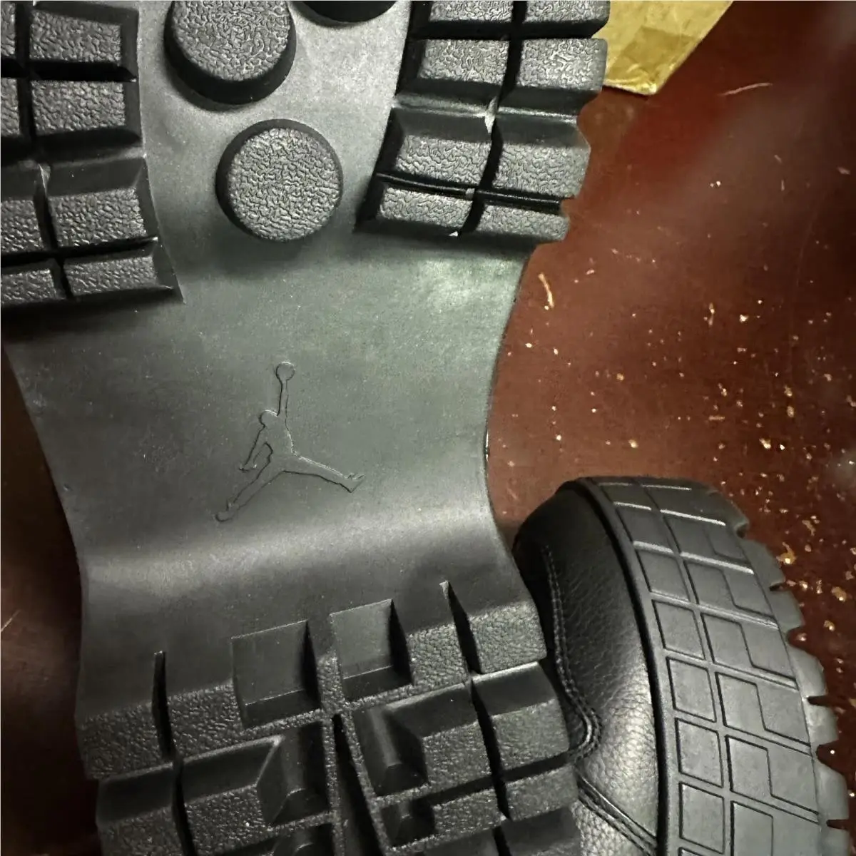 Nike shoes - NA - Black 2