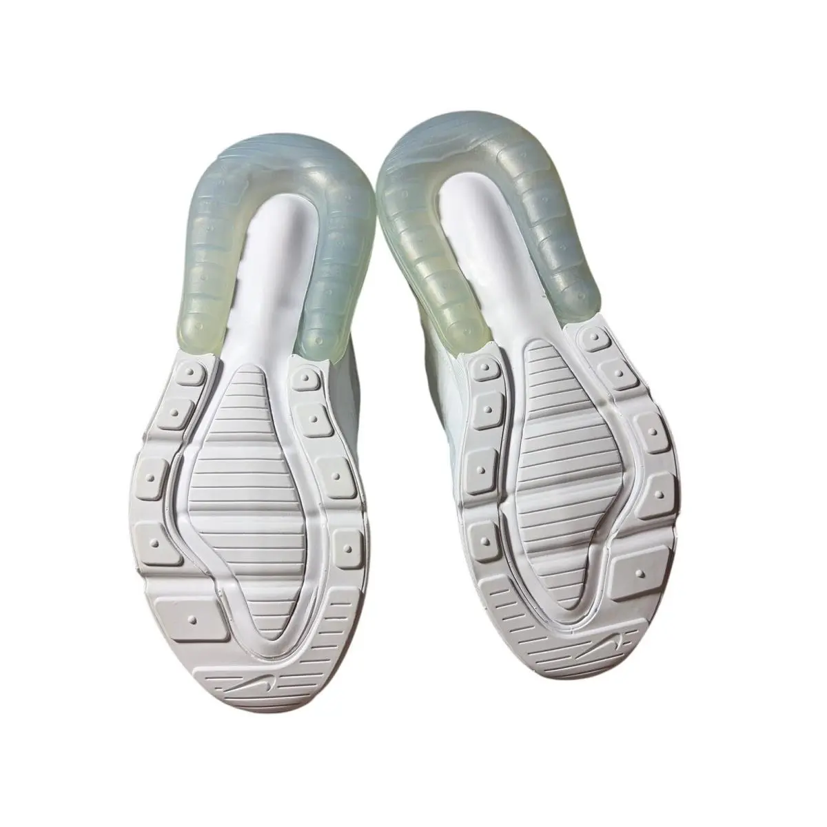 Nike shoes - White 4