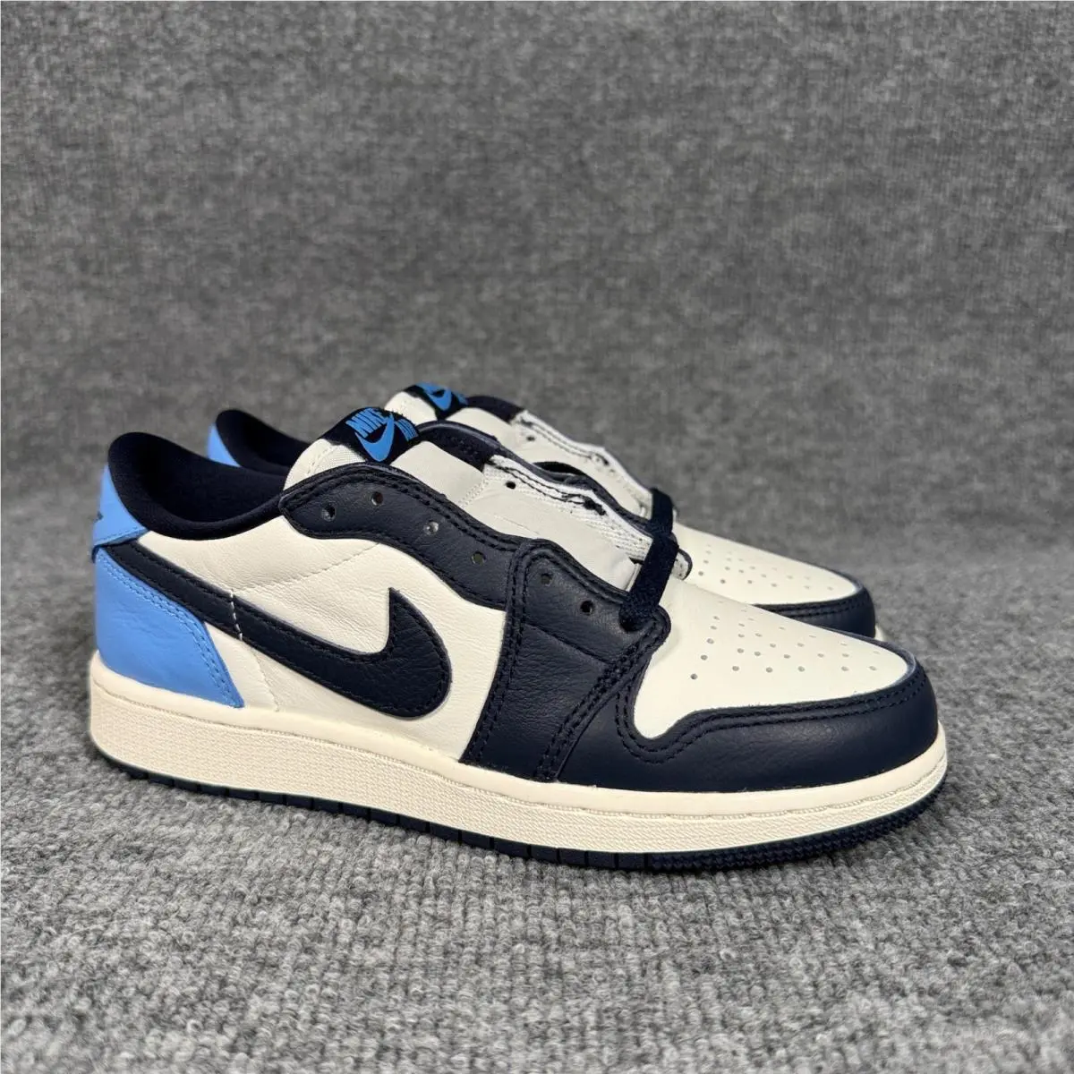 Nike Kids Youth 4 Air Jordan 1 Low OG Obsidian Shoes Sneakers Blue White Black