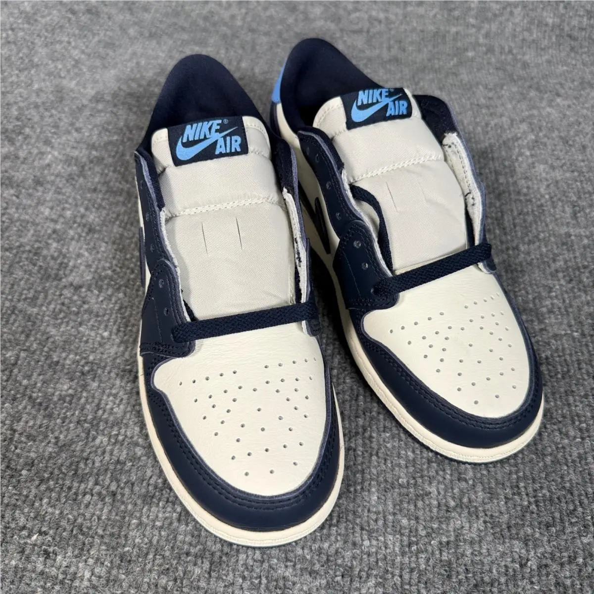 Nike shoes - White 0