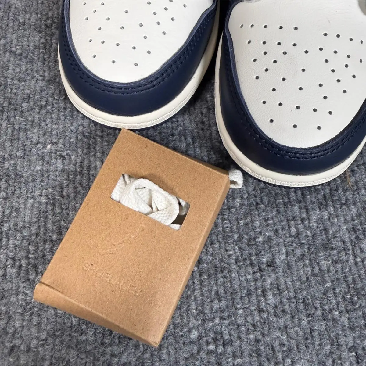 Nike shoes - White 6