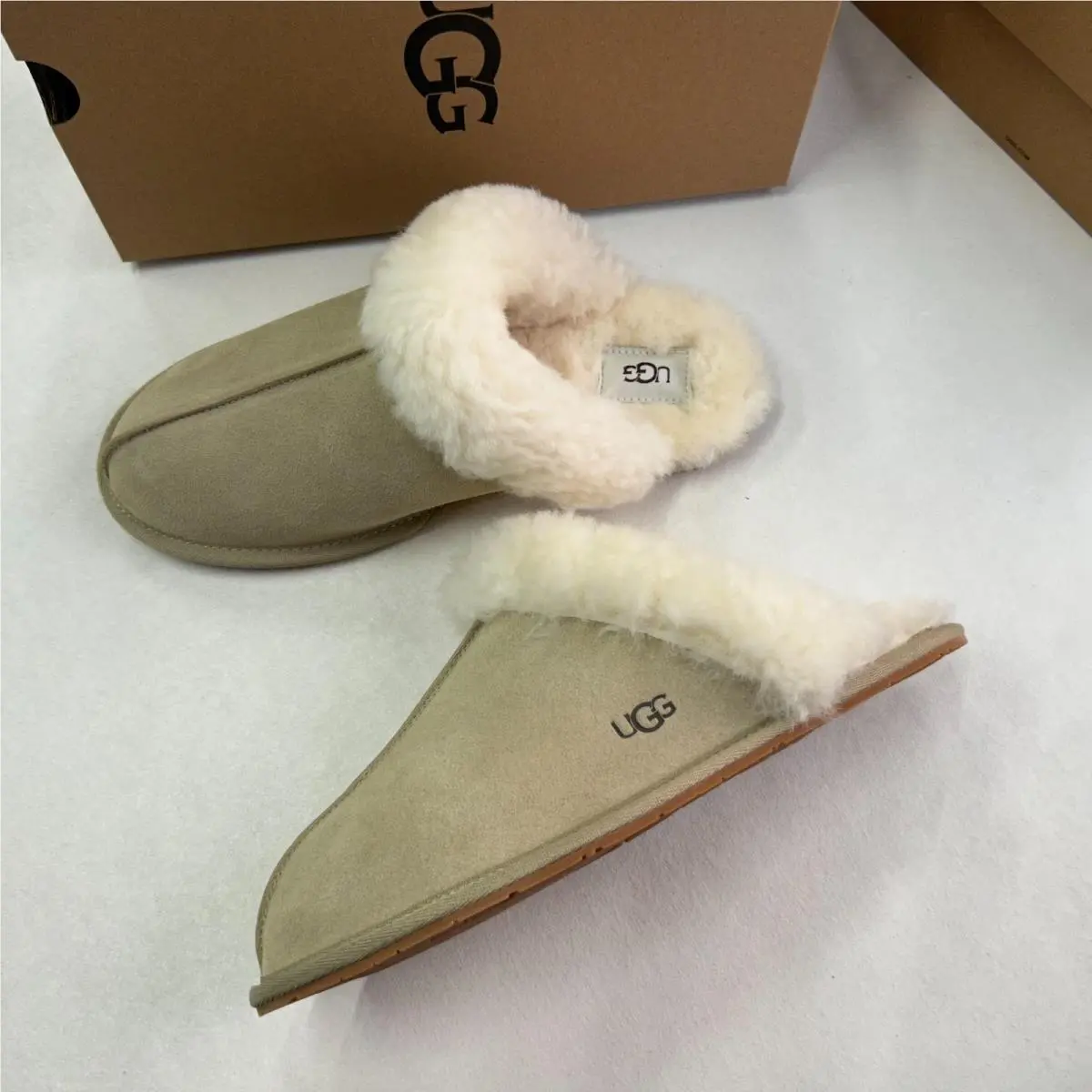 UGG shoes - UGG Scuffette - Scuffette - Sand 11
