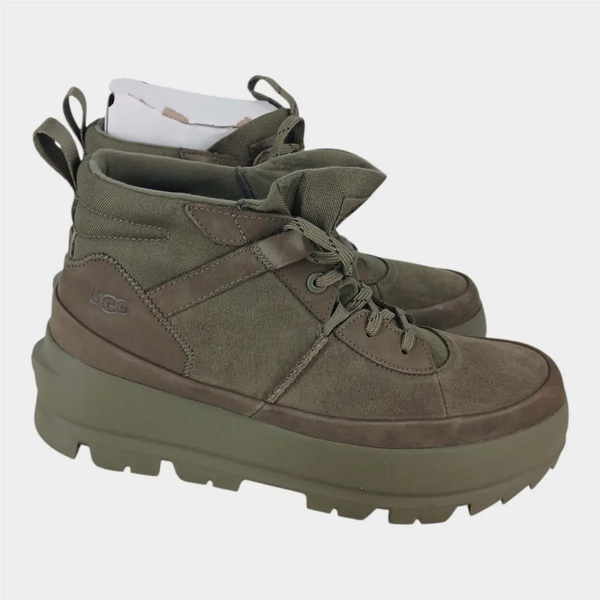 Ugg Men`s The Ugg Lug Chukka Boots Size 9