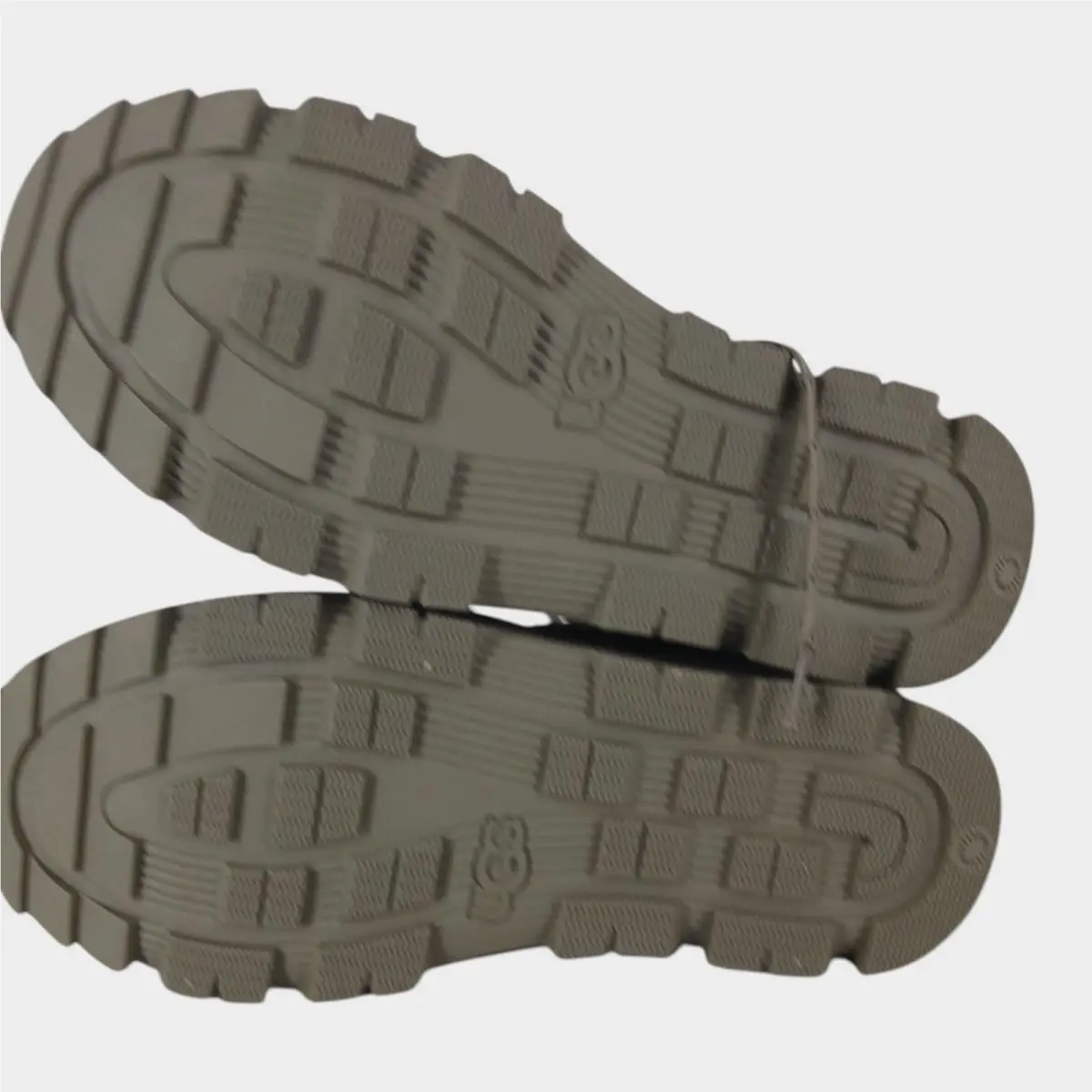 UGG shoes - The Ugg Lug - The Lug - As in Pic 3