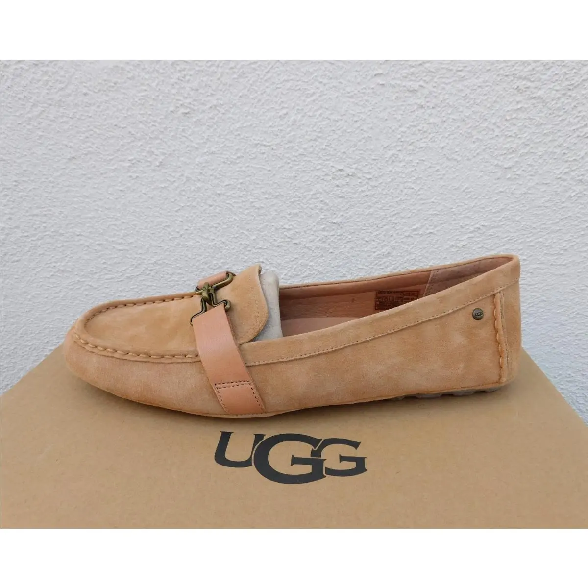 UGG shoes - UGG AVEN - AVEN - TAWNY (UPC: 888855746133) 1