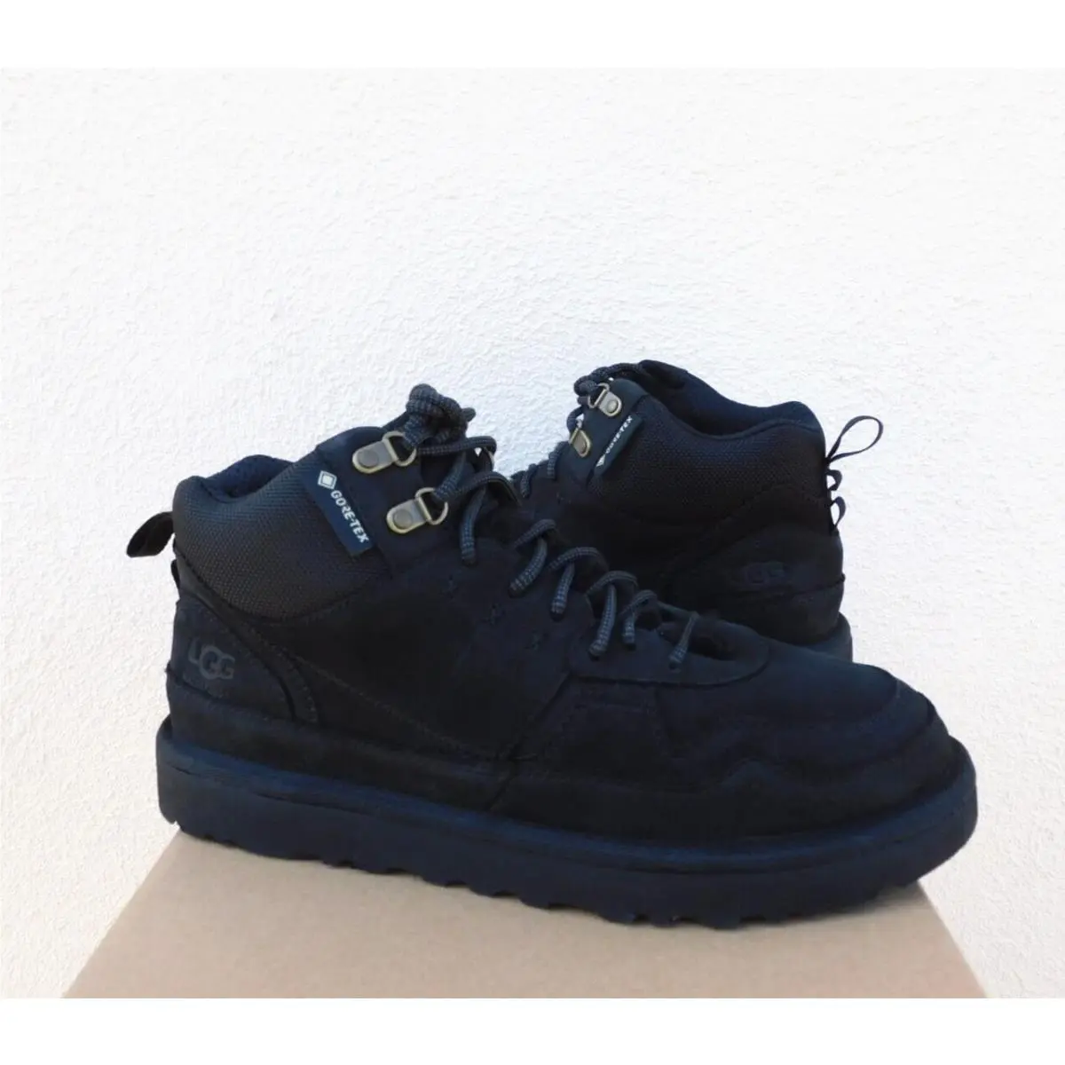 UGG shoes - UGG Highland - Highland - Black (UPC: 196565714633) 1