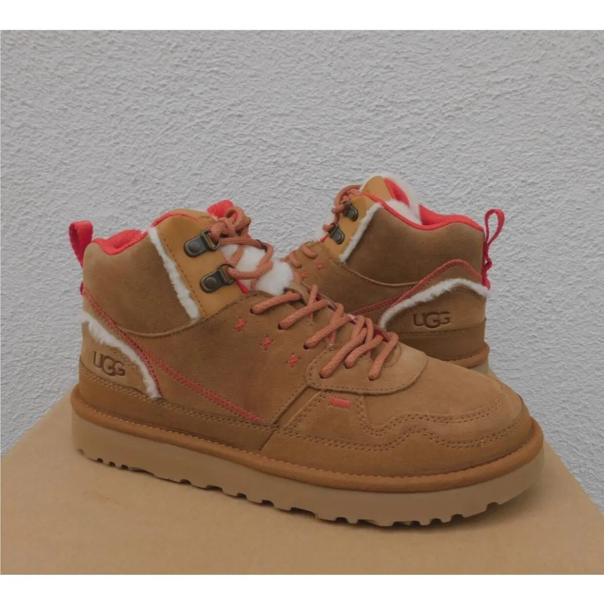 Ugg Chestnut Highland HI Heritage Suede Sneaker Boots Women US 10/ Eur 41