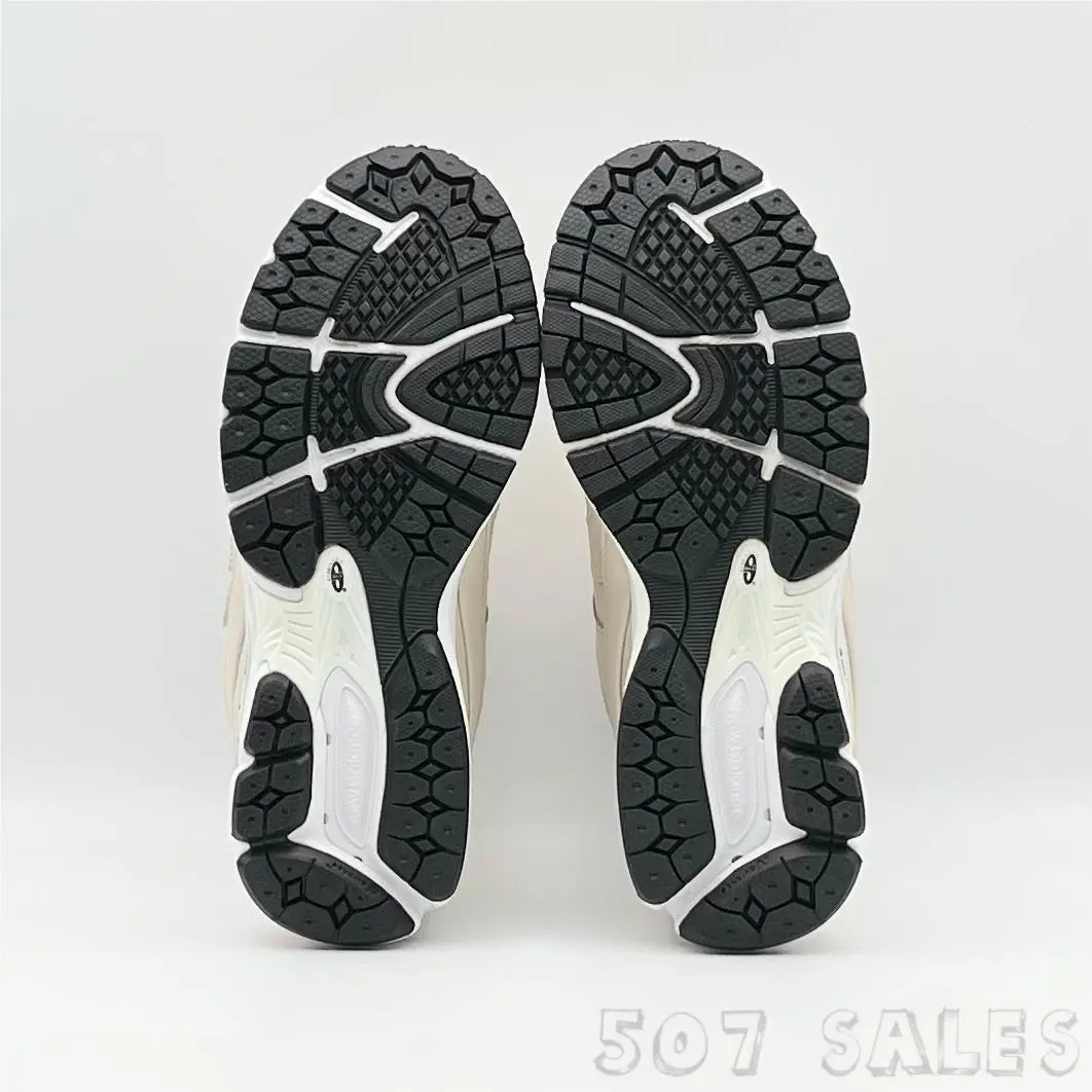 New Balance shoes - New Balance 2002R - M2002ROP - Beige 15