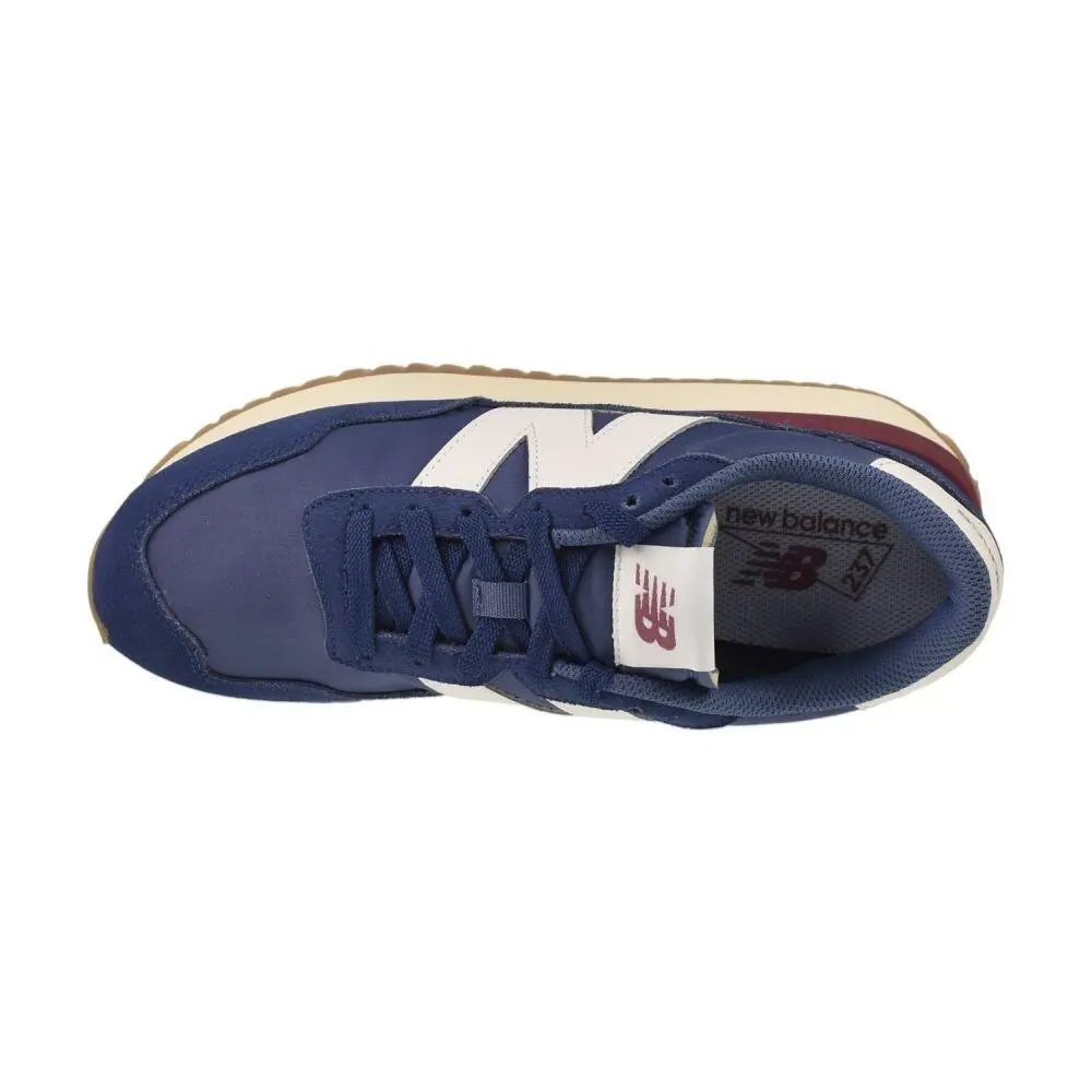 New Balance shoes - Navy/Burgundy 9