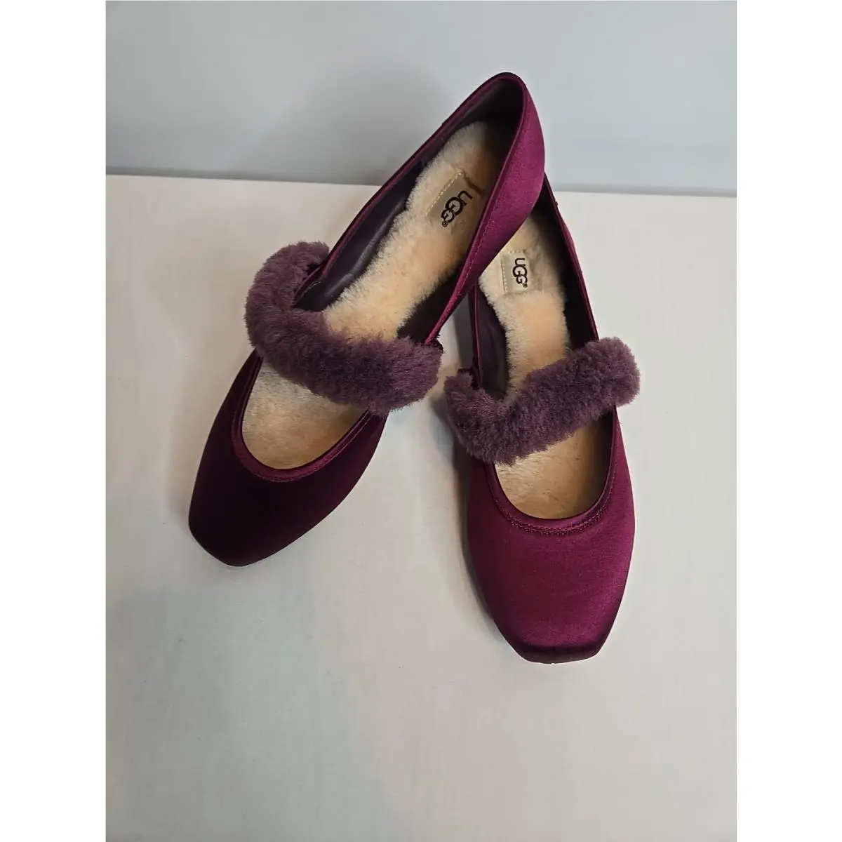 UGG shoes - Burgundy 1