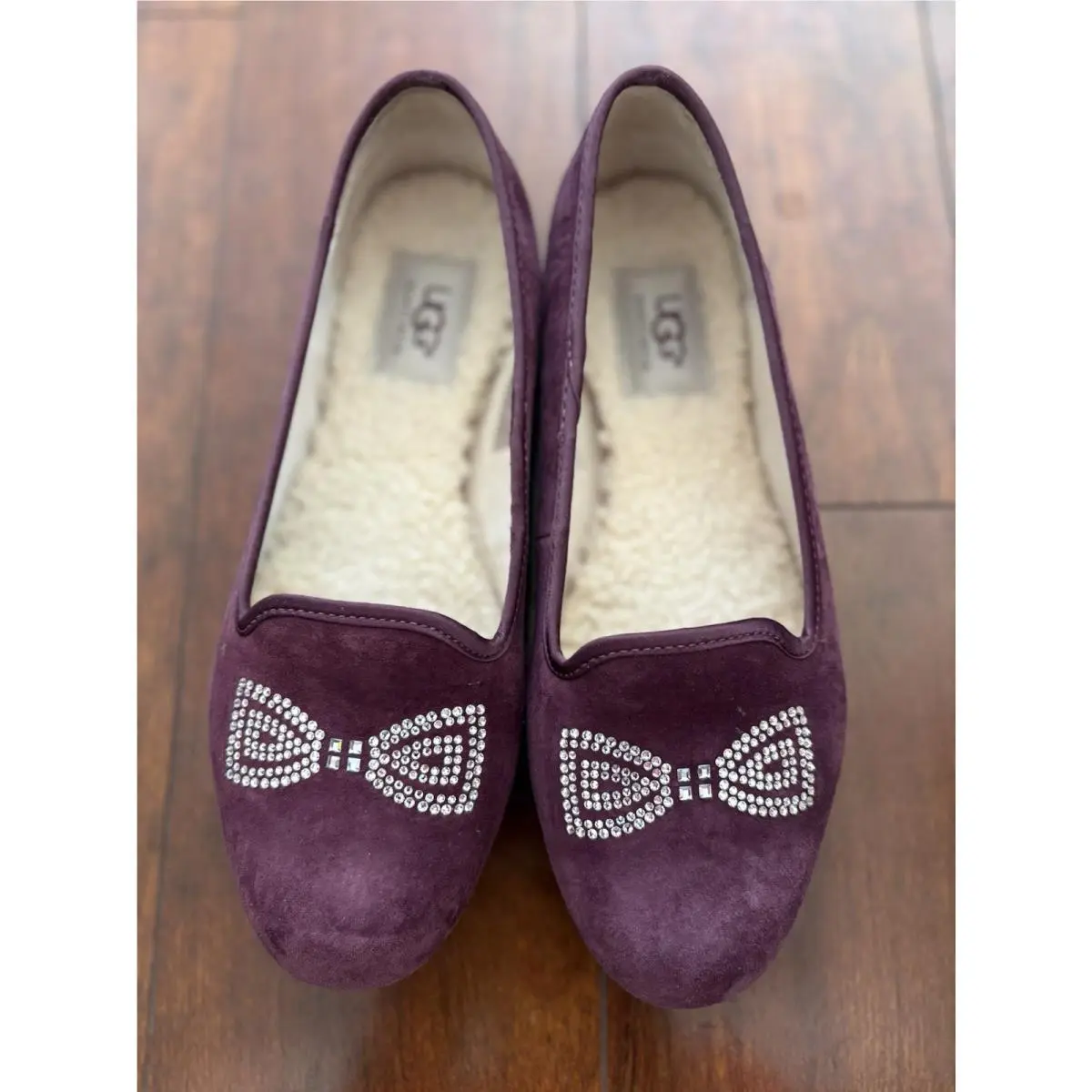 Ugg Alloway Swarovski Crystal Bow Gray Suede Flats Size 7.5