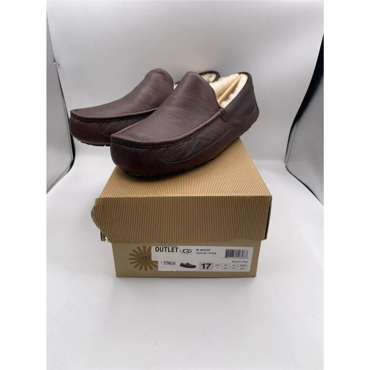 Ugg Shoes China Tea Brown Ascot Leather Shearling Slippers Loafers Men US Sz 17