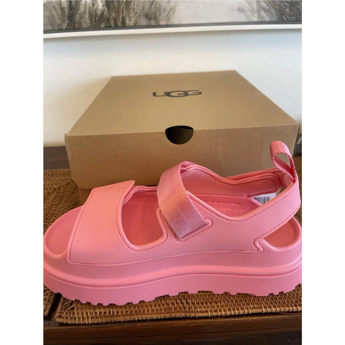 Ugg Goldenglow Womens Platform Sandals Tropical Pink 8 w Box