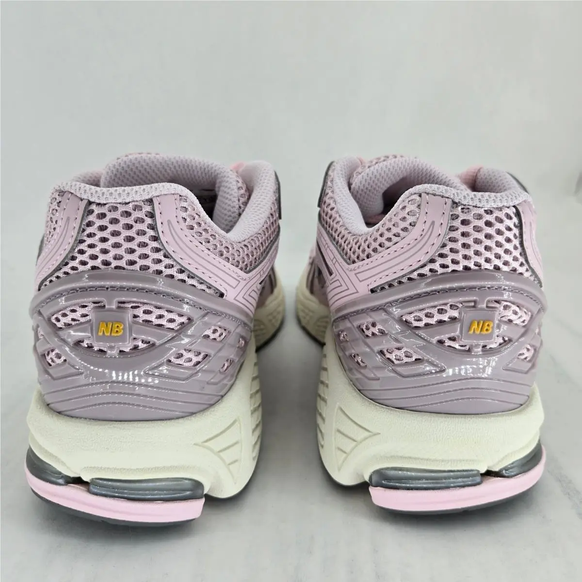 New Balance shoes - 1906R - 1906R - Pink 4
