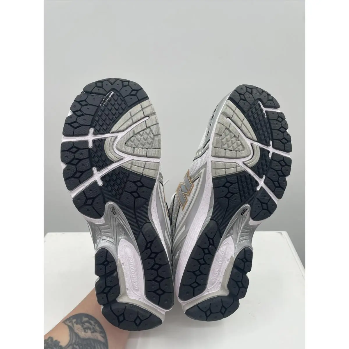 New Balance shoes - New Balance 1906R - 1906R - Silver Metallic 8