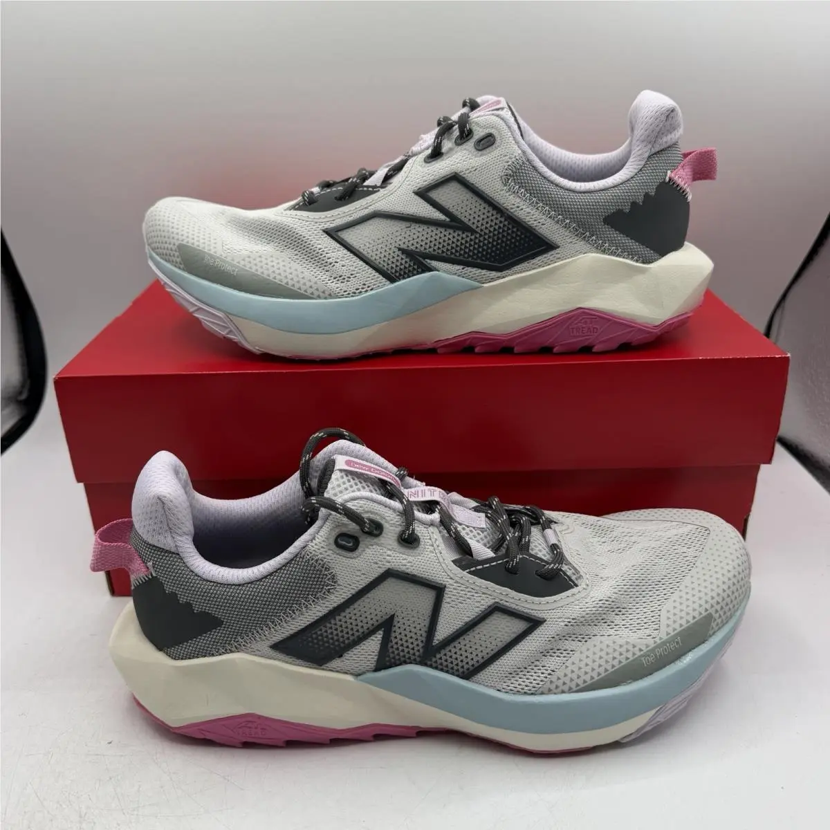 New Balance Dynasoft Nitrel v6 Trail Running Shoes Womens Sz 9.5 B Grey WTNTRLG6