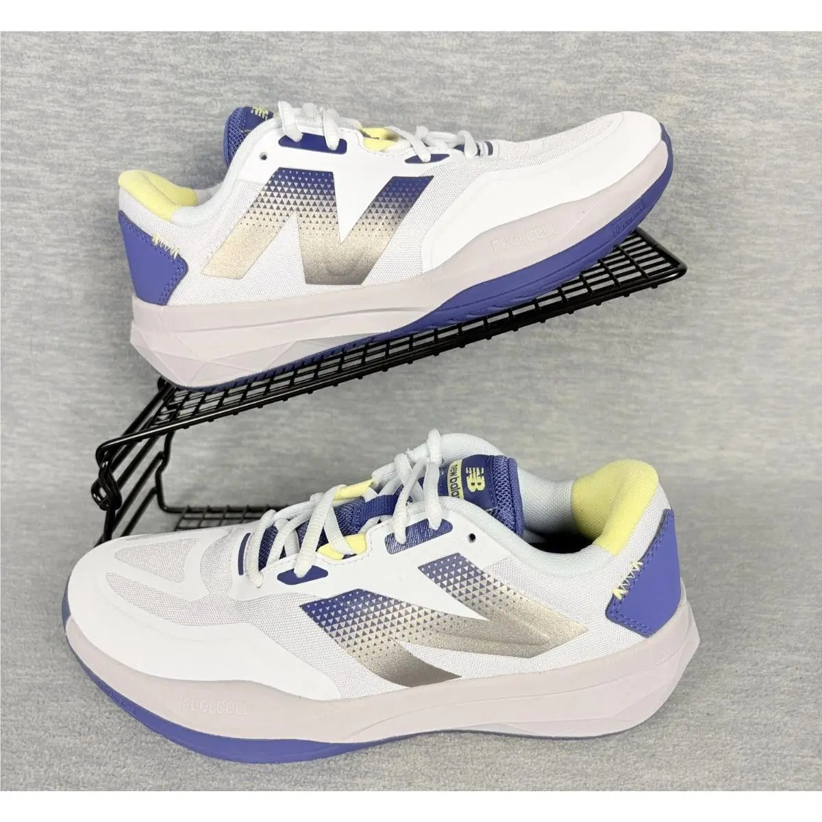 New Balance Fuel Cell 796v4 Pickleball Sneakers Womens 7 B White Blue Tennis