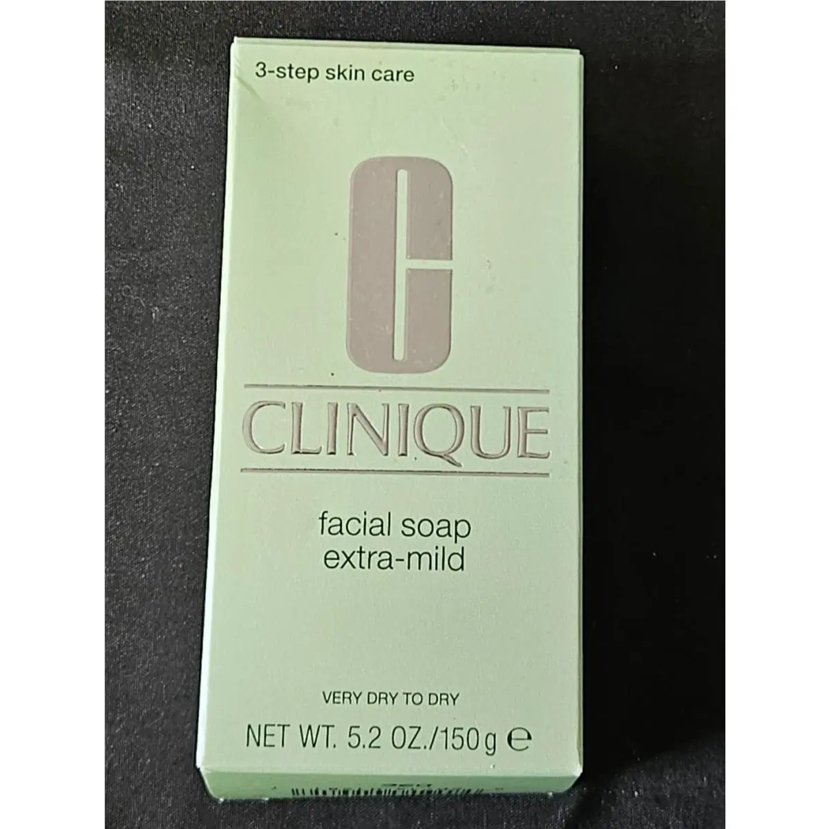 Clinique Facial Soap Bar Extra-mild For Very Dry Skin 5.2oz/150gm Full Size