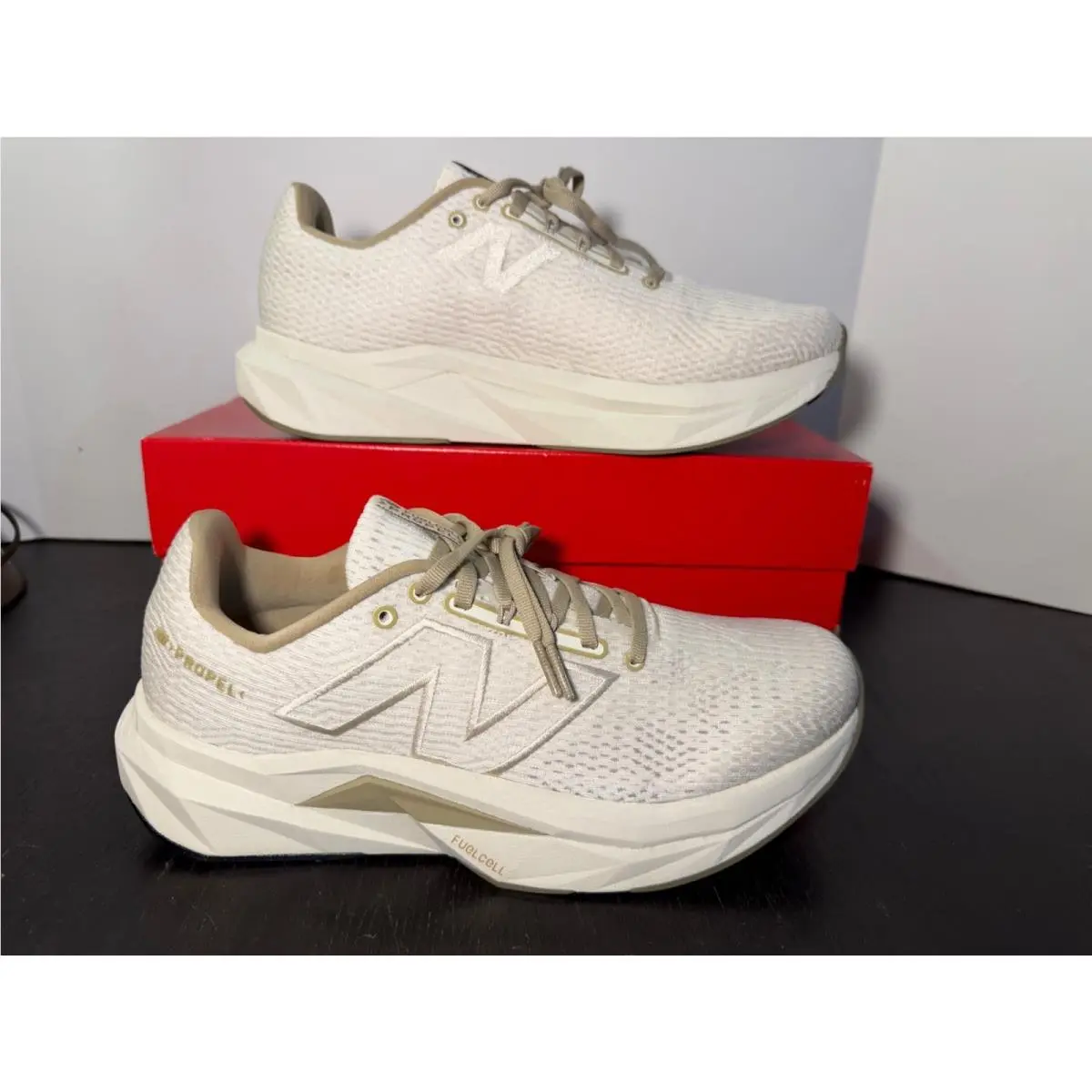 New Balance shoes - Beige, Ivory 0