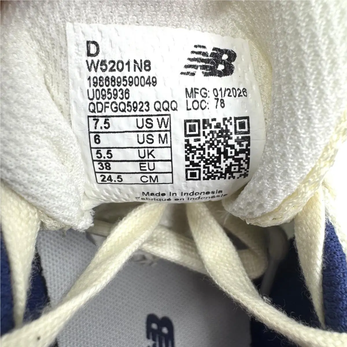 New Balance shoes - New Balance 520 - White 8