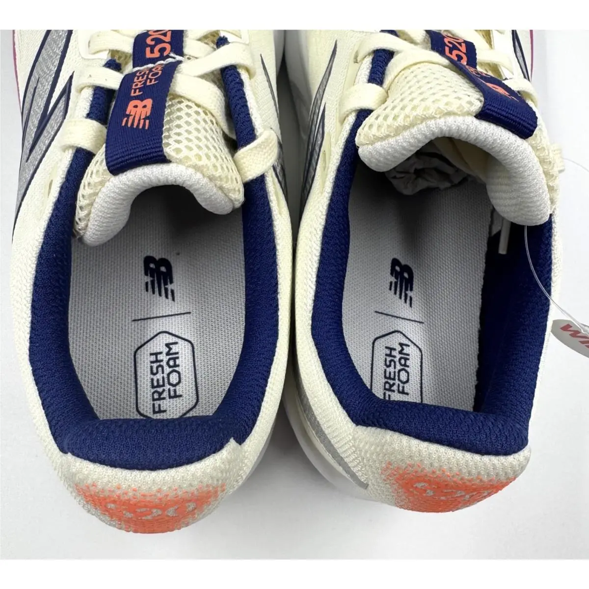 New Balance shoes - New Balance 520 - White 9