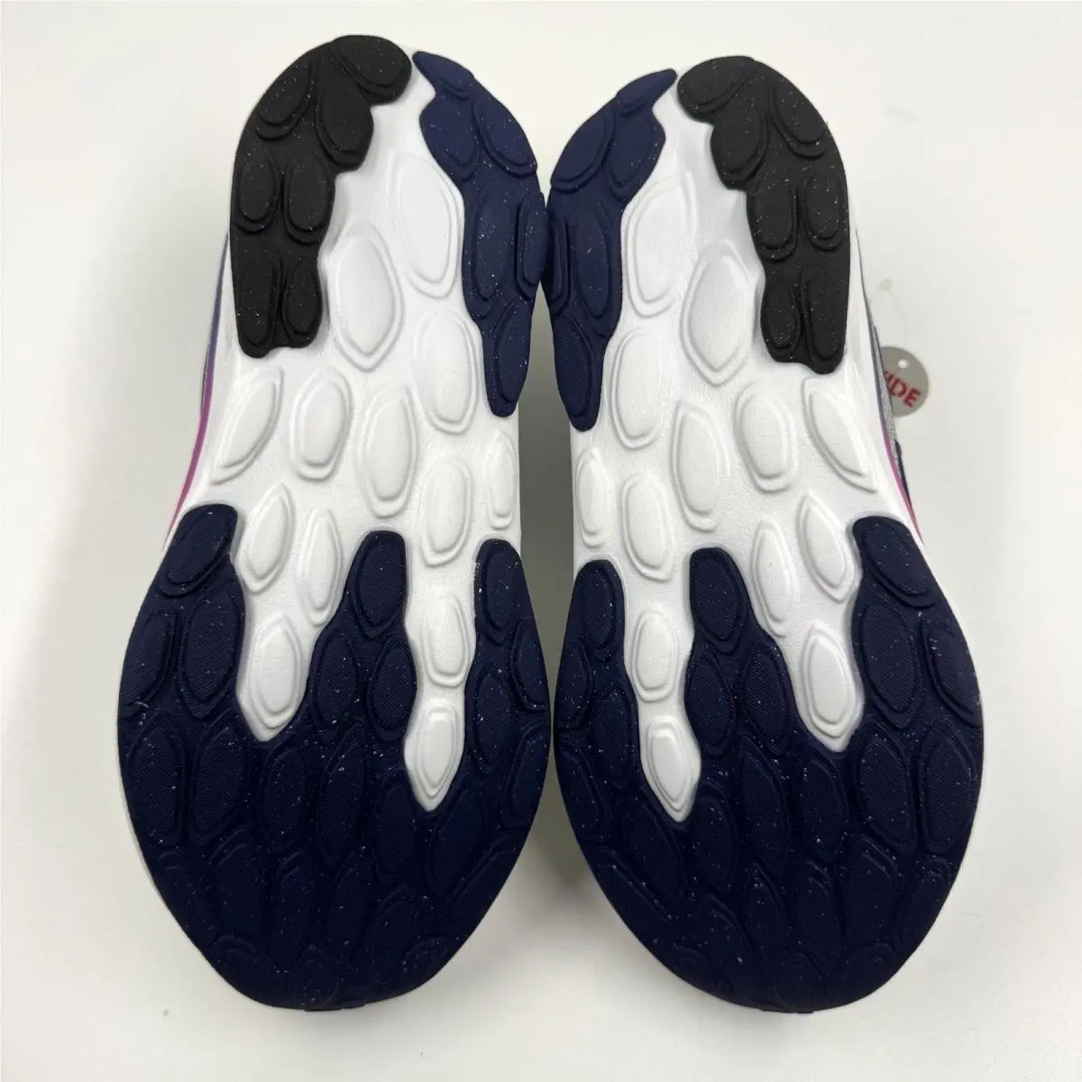 New Balance shoes - New Balance 520 - White 2