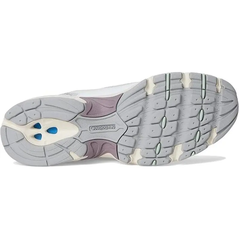 New Balance shoes - White 4