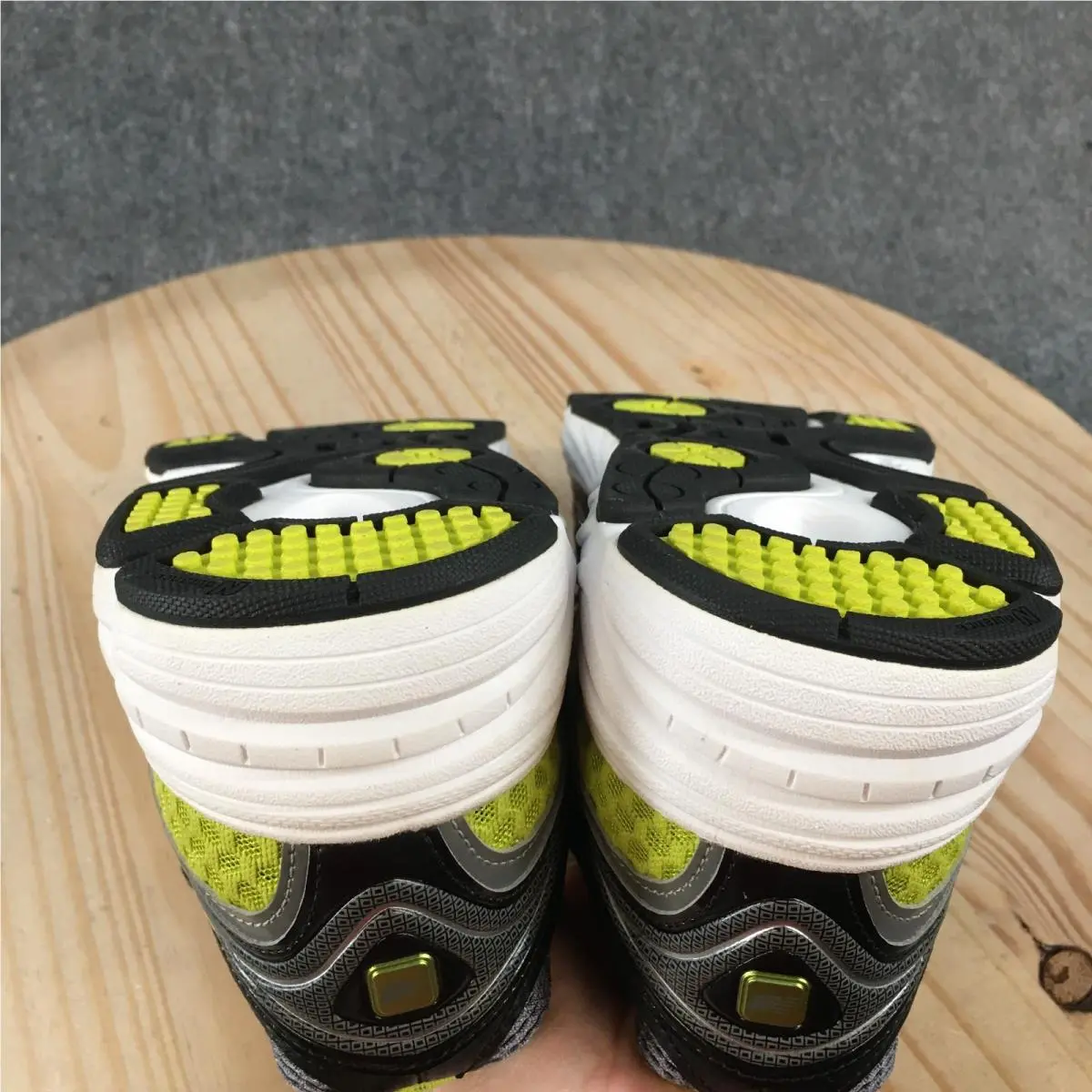 New Balance shoes - New Balance M840v2 - Black 9