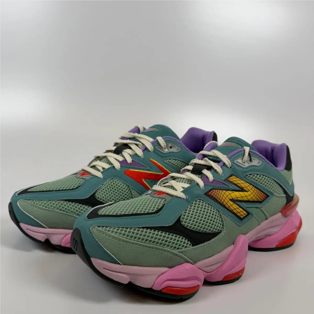 New Balance 9060 Warped Multi-color Green Pink Mens Shoes U9060WRB Size 13