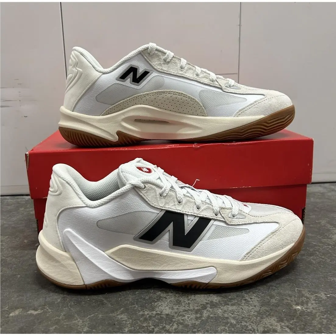 New Inbox Men Newbalance White/seasalt Basketball Sneakers UHSL43S Size 10 Eu44