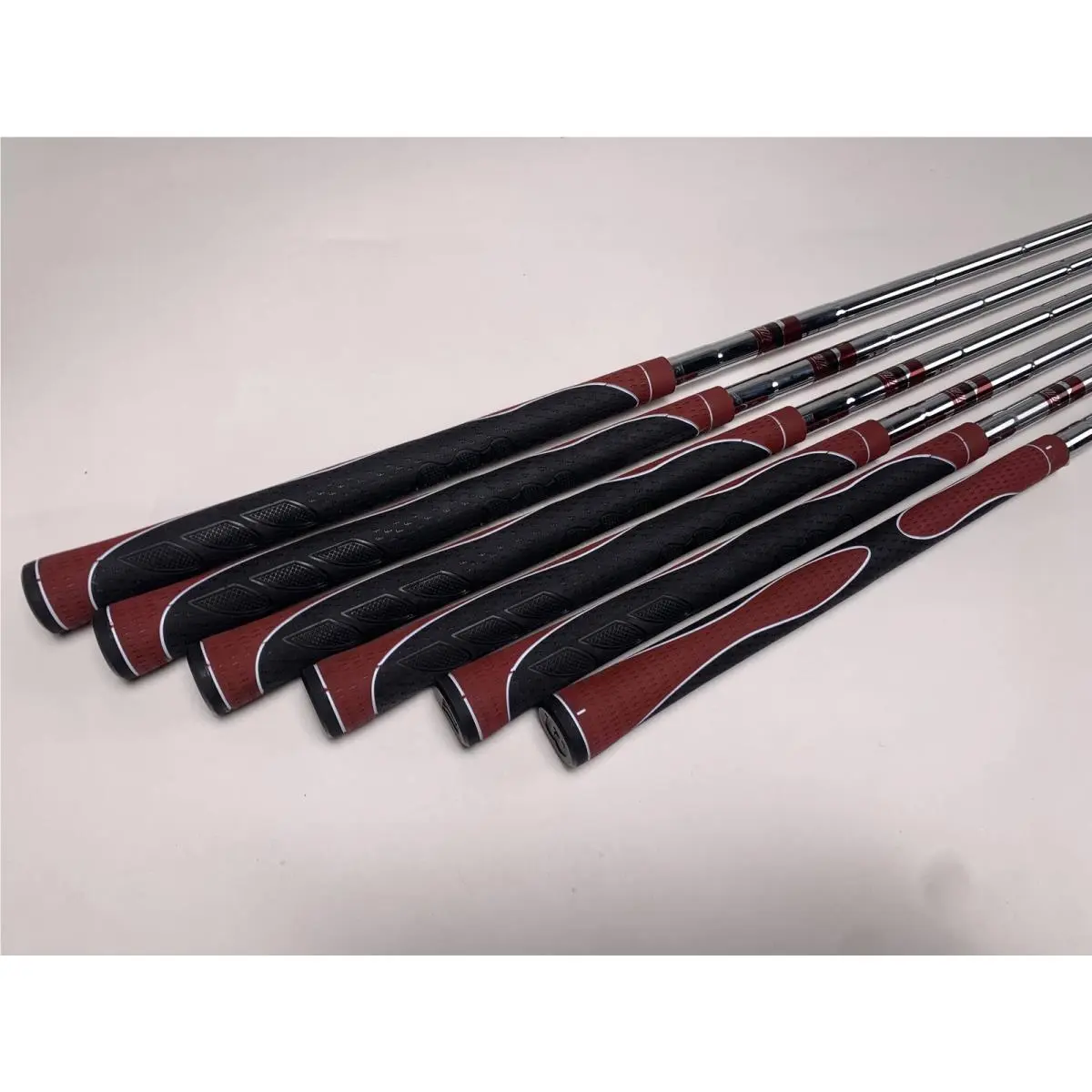Wilson  - Maxx Deep Red - Maxx Deep Red - Red 8